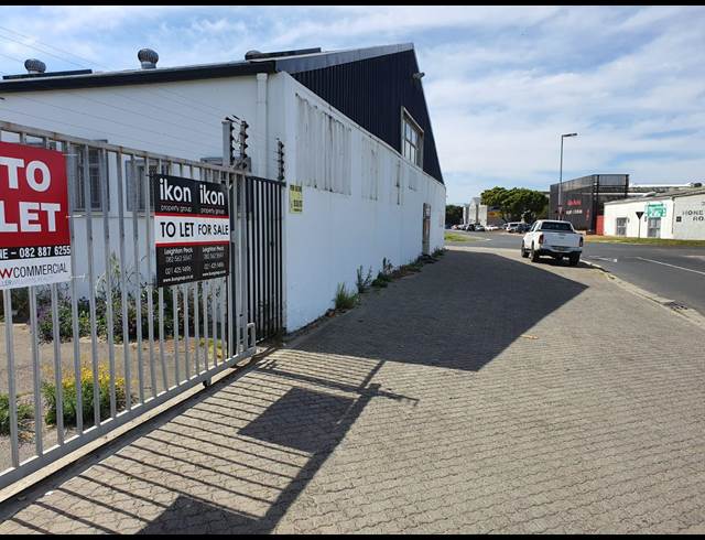 1,100M² BUILDING TO LET IN RETREAT