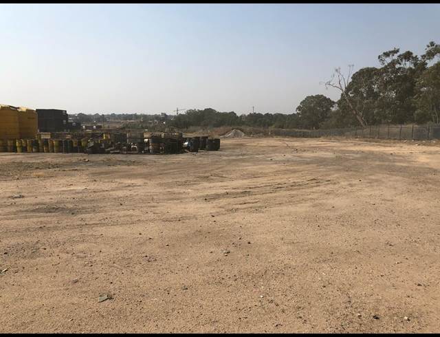 10,000M² VACANT LAND TO LET IN KNIGHTS
