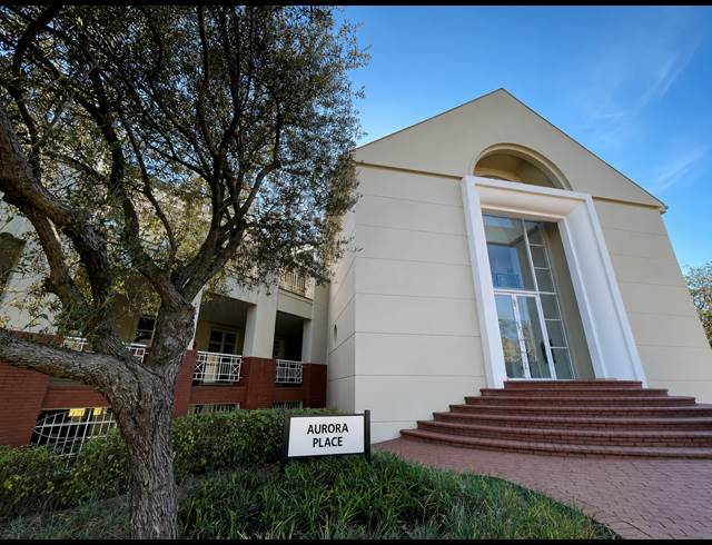 425M² OFFICE TO LET IN BRYANSTON