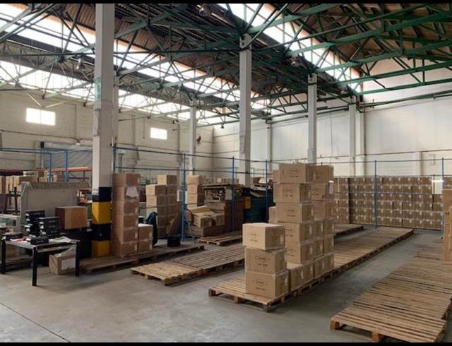 1,820M² WAREHOUSE TO LET IN NDABENI