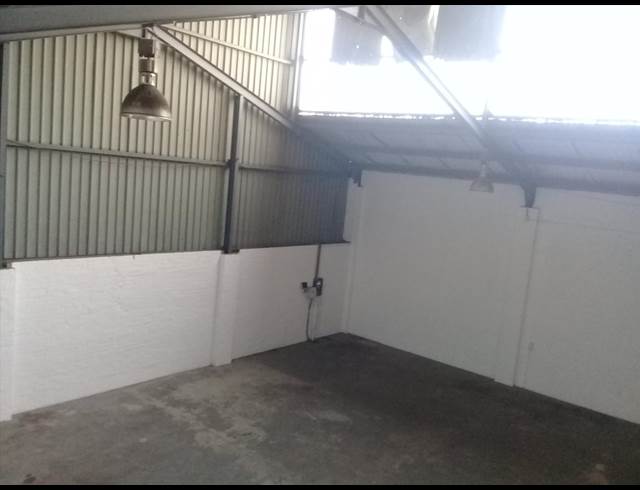 340M² WAREHOUSE TO LET IN EPPING INDUSTRIAL