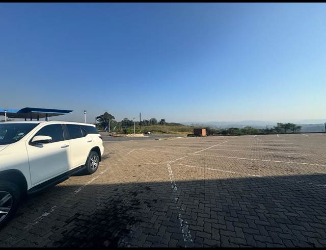400M² RETAIL TO LET IN VERULAM RURAL