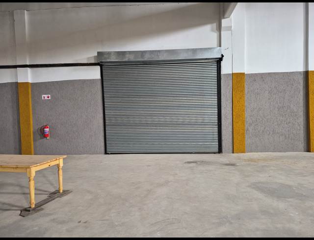 1,200M² WAREHOUSE TO LET IN DENVER