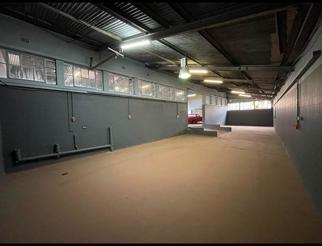 377M² WAREHOUSE RENTED IN ALRODE
