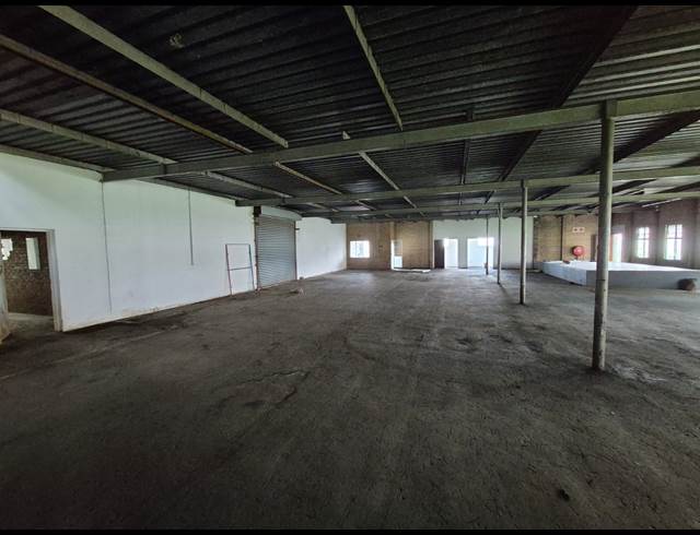 1,200M² WAREHOUSE TO LET IN WADEVILLE