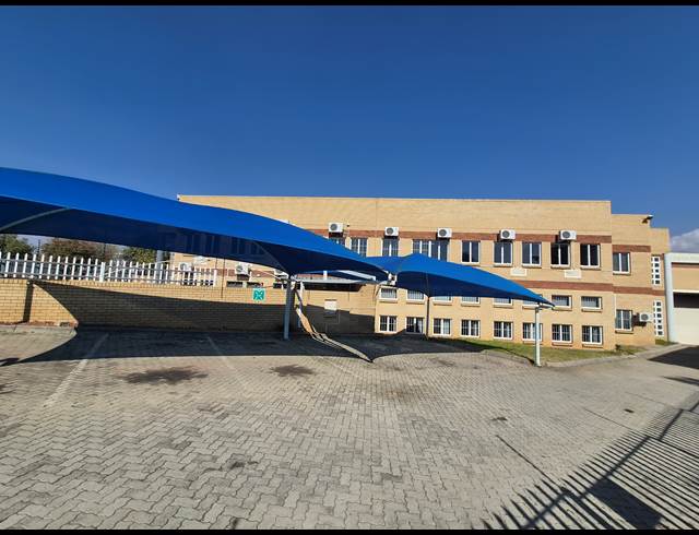 1,016M² WAREHOUSE TO LET IN HALFWAY HOUSE