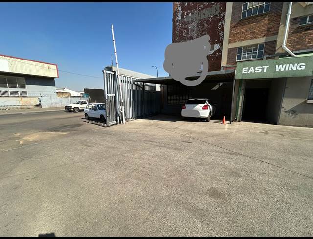 320M² CO-WORKING SPACE TO LET IN DENVER