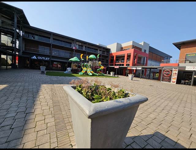 184M² RETAIL TO LET IN MILNERTON CENTRAL