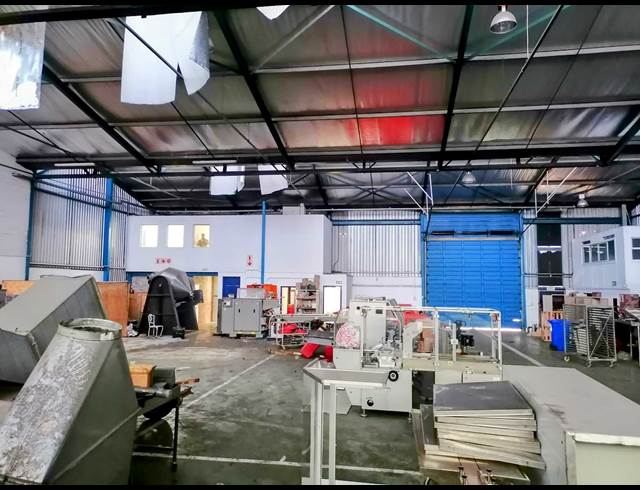 1,180M² WAREHOUSE TO LET IN BELLVILLE SOUTH