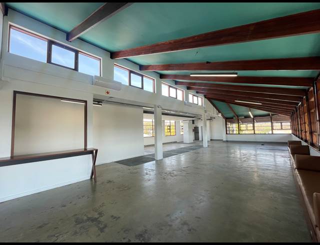 308.50M² OFFICE TO LET IN PARKHURST