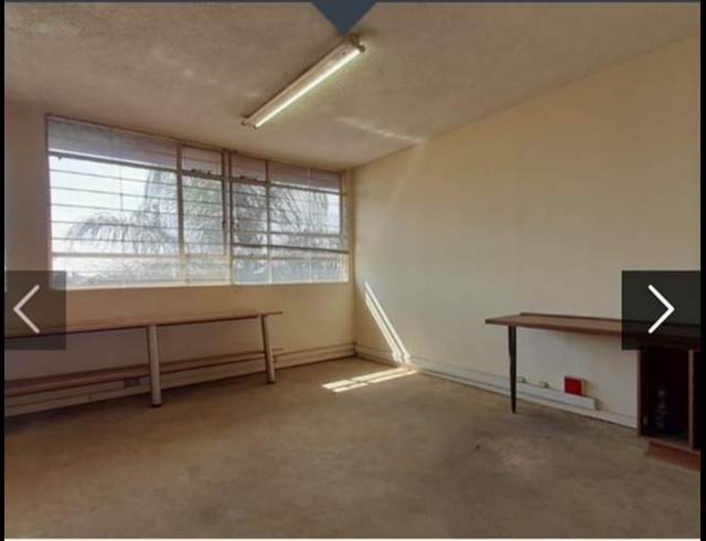 168M² OFFICE TO LET IN WIERDA PARK