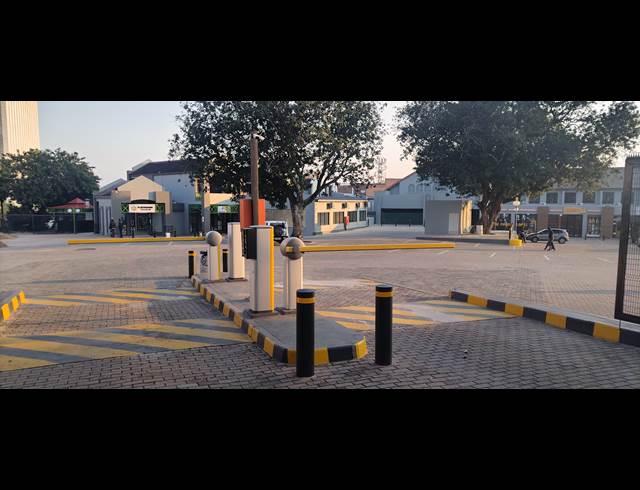 396M² BUSINESS CENTRE TO LET IN NELSPRUIT CENTRAL