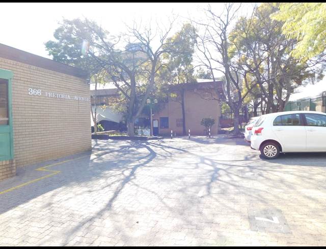 300M² OFFICE TO LET IN RANDBURG CENTRAL