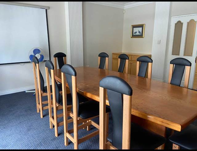 160M² OFFICE TO LET IN WESTLAKE