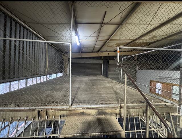1,322M² WAREHOUSE TO LET IN WYNBERG