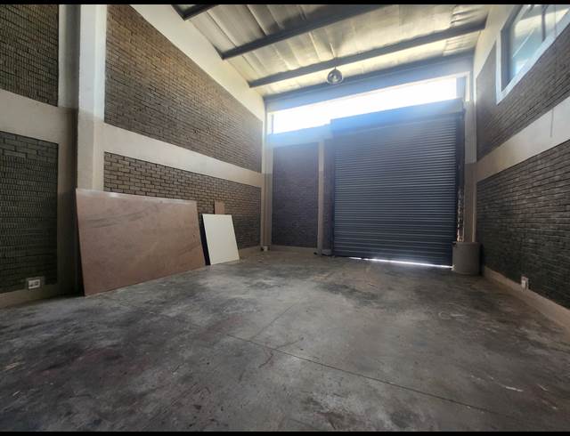 352M² WAREHOUSE TO LET IN ALLANDALE