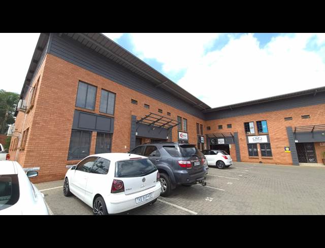 213M² WAREHOUSE TO LET IN HENNOPSPARK
