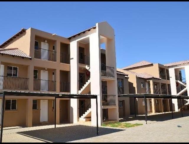 1 BEDROOM PROPERTY TO RENT IN DIE BULT