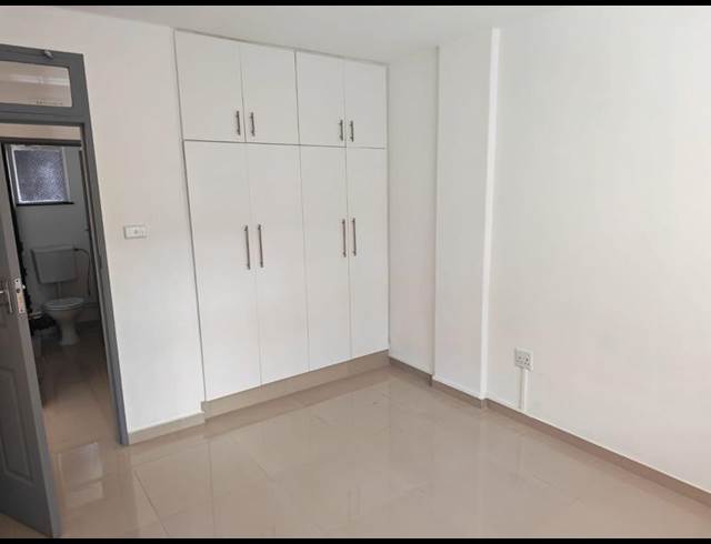 1 BEDROOM PROPERTY TO RENT IN OVERPORT