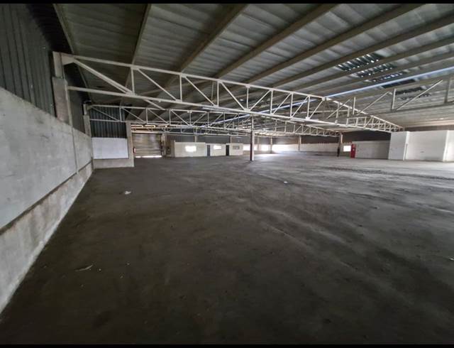 1,500M² WAREHOUSE TO LET IN BENROSE