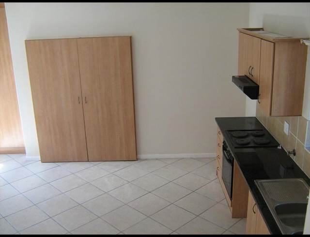 1 BEDROOM PROPERTY TO RENT IN PARKLANDS
