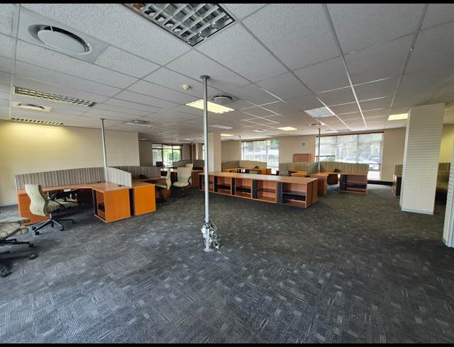 609M² OFFICE TO LET IN ILLOVO