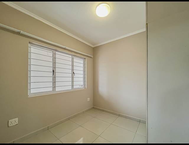 2 BEDROOM APARTMENT TO LET IN MANOR ESTATES