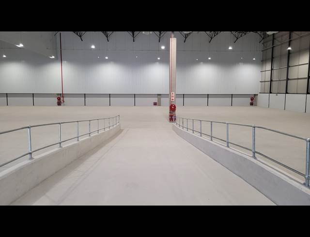 4,375M² WAREHOUSE TO LET IN BLACKHEATH INDUSTRIAL