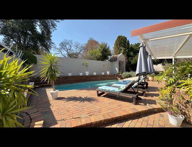 4 BEDROOM HOUSE TO LET IN PARKMORE