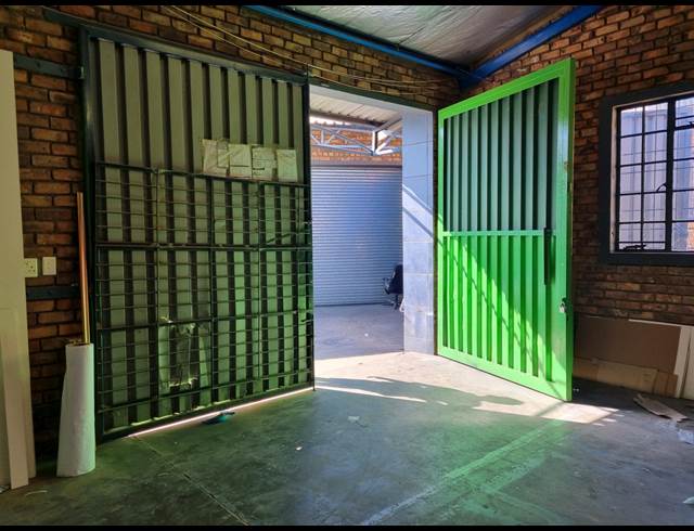 100M² WAREHOUSE TO LET IN NELSPRUIT INDUSTRIAL