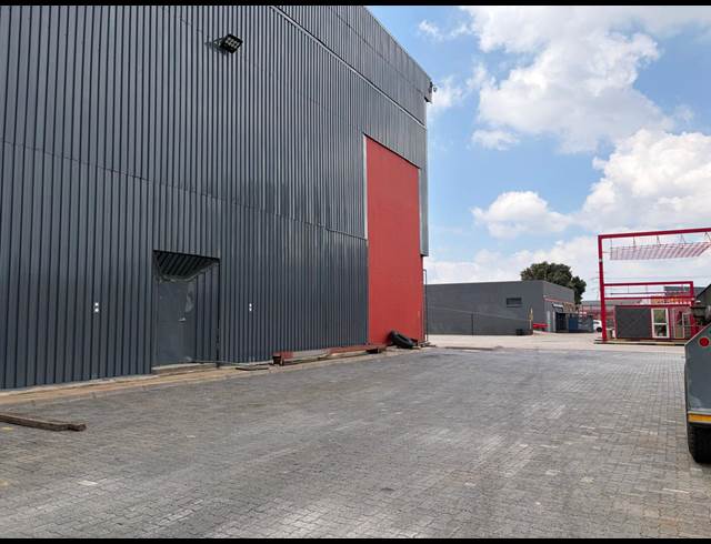 1,200M² WAREHOUSE TO LET IN CITY DEEP
