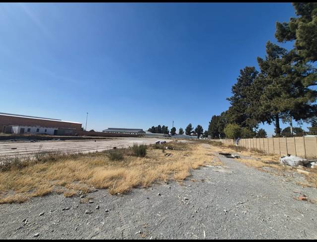 12,000M² INDUSTRIAL YARD TO LET IN ALRODE SOUTH
