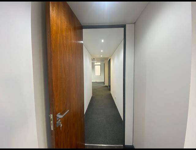 340M² OFFICE TO LET IN CAPE TOWN CITY CENTRE