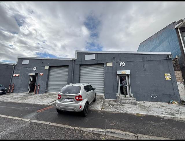 200M² WAREHOUSE TO LET IN MAITLAND