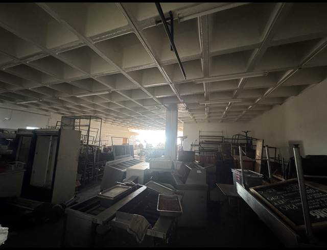 230M² WAREHOUSE TO LET IN WYNBERG