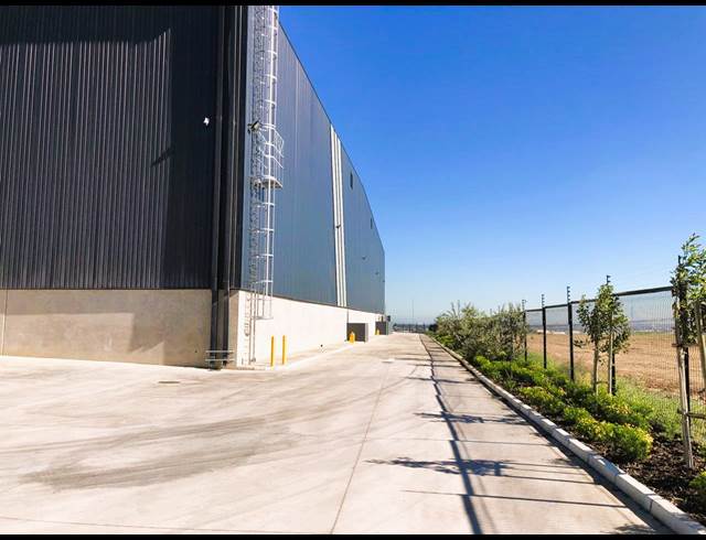 13,623M² INDUSTRIAL YARD TO LET IN ATLANTIC HILLS