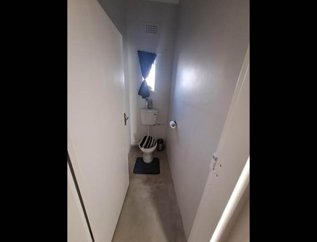 3 bed property to rent in ROUX PARK