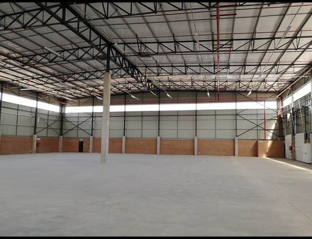 3,703M² WAREHOUSE TO LET IN SAMRAND BUSINESS PARK