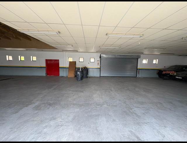 312M² RETAIL TO LET IN SOMERSET WEST CENTRAL
