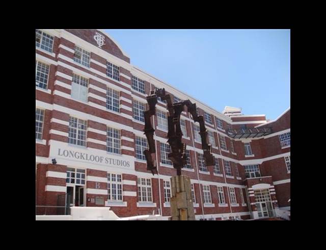 OFFICE PROPERTY TO RENT IN GARDENS