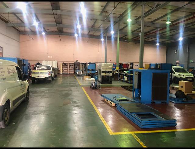 1,500M² WAREHOUSE TO LET IN EPPING INDUSTRIAL