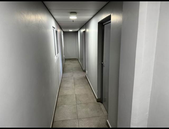 3,284M² WAREHOUSE TO LET IN NEW GERMANY