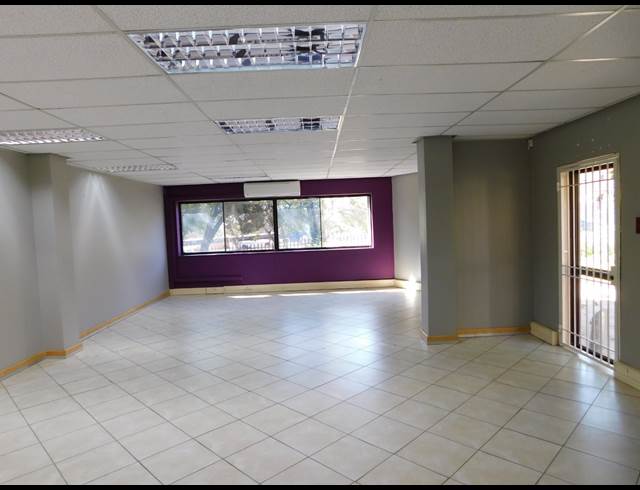 1,497M² OFFICE TO LET IN RANDBURG CENTRAL