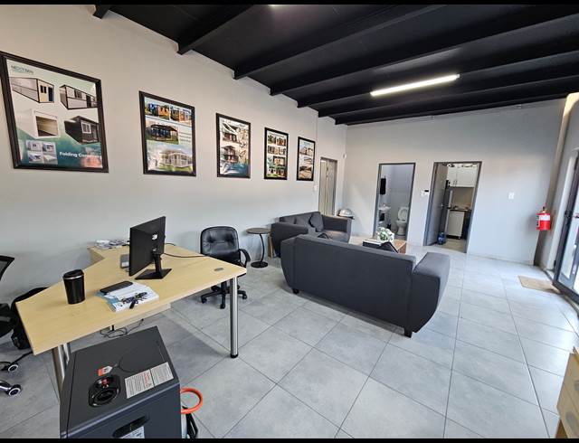 435M² MINI FACTORY TO LET IN COSMO BUSINESS PARK