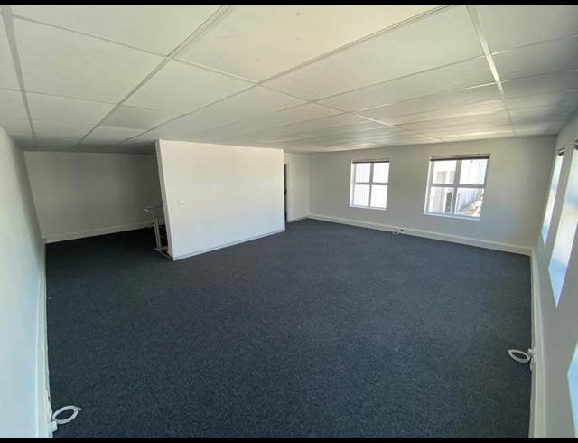 523M² WAREHOUSE TO LET IN PAROW INDUSTRIAL