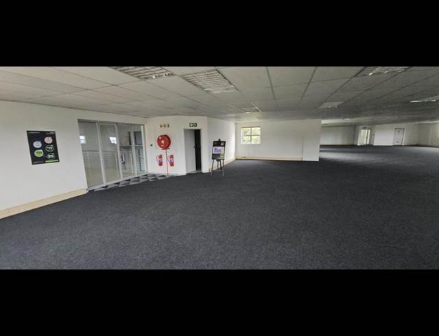 BUSINESS PROPERTY TO RENT IN HALFWAY GARDENS