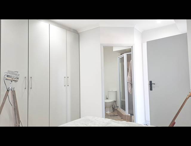 2 bed property to rent in OBSERVATORY