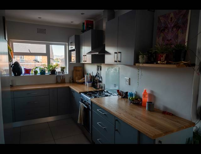 2 bed property to rent in CLAREMONT