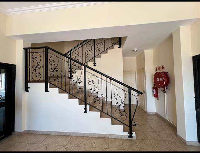 125M² OFFICE TO LET IN HIGHVELD