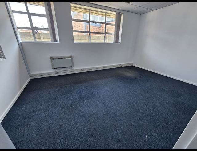 2,356M² WAREHOUSE TO LET IN EPPING INDUSTRIAL
